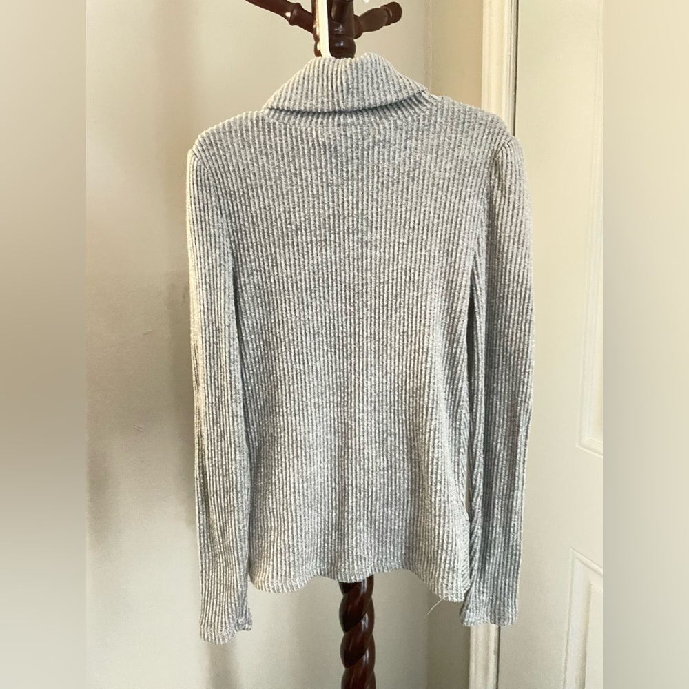 Crave Fame Heather Gray Turtleneck Sweater Top - Picture 8 of 8